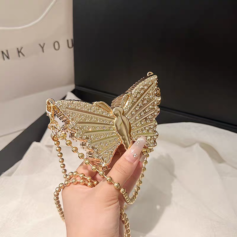 🦋 Glam Butterfly Mini Metal Clutch Bag – With Inside Mirror🦋