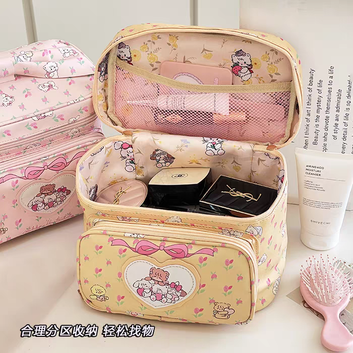 Cute Asthetic Cosmetic Organizers Vanity Bags