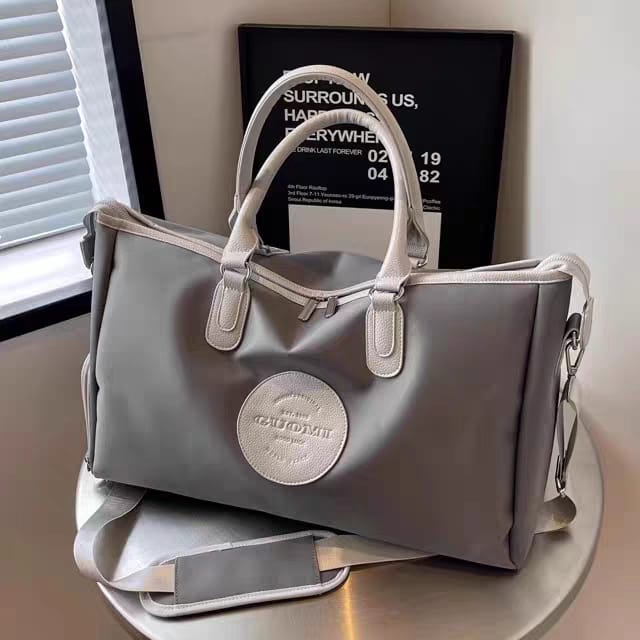 New Parachute Large Traveling Tote Handbags Size 20 × 13 inch