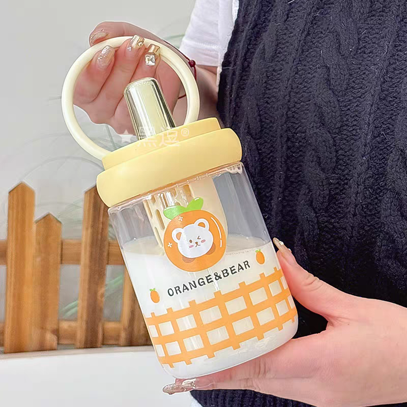 Kawaii Cute Sippers Bottles with holder - 600 ml BPA Free Plastic - Unbreakable