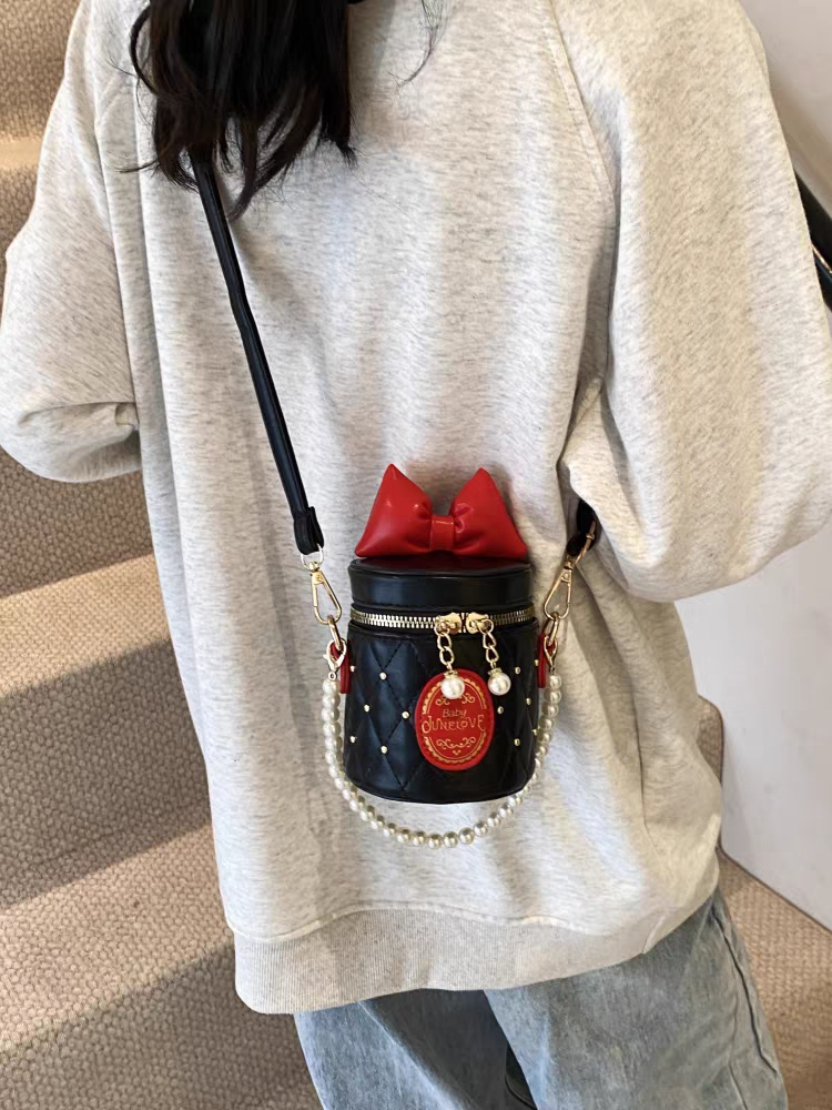 Princess Mini Crossbody Bag for Girls – Cute Bow Pearl Sling