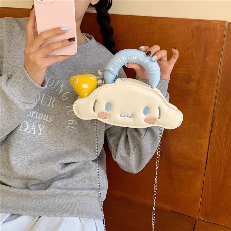 Original Sanrio® Cinnamoroll Cute Crossbody Handbag 🦋