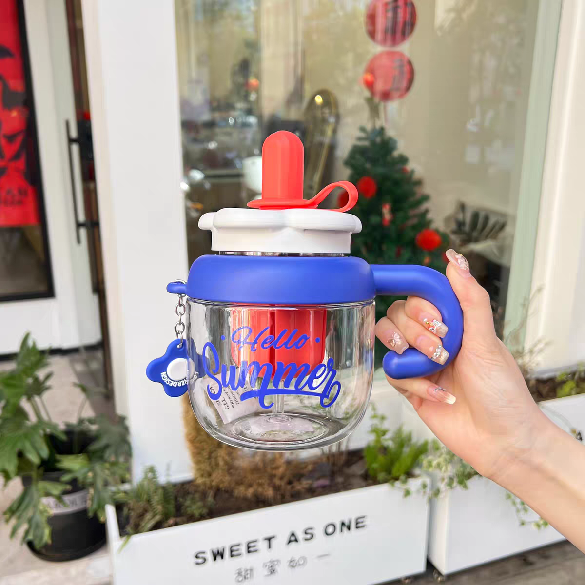 Trendy Sippers Mugs - 1000 ml - BPA Free Plastic .