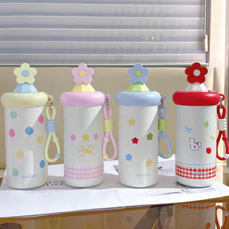 Premium Floral Stainless Steel Water Bottle – 600ml (SUS 316)
